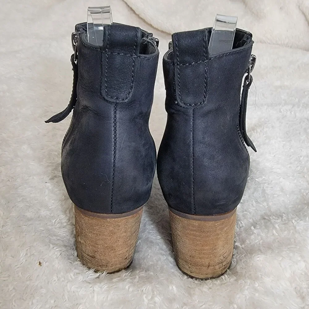 Blondo Womens Nova Waterproof Ankle Boots Black Nubuck B6207 Women's‎ Size 7 M